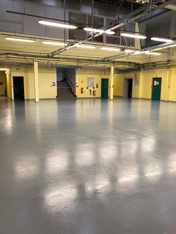 Entrepôt logistique