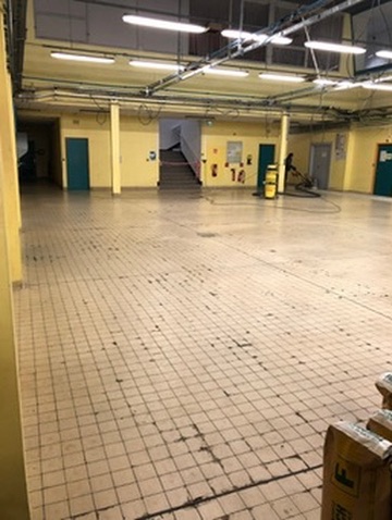 Entrepôt logistique — avant travaux