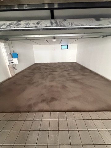 Garage résidentiel — avant travaux